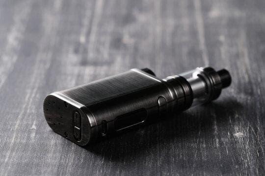 IBvape Guide: Understanding Smoking E Cigarettes Side Effects and How IBvape Users Can Reduce Risks