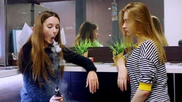 Elektronske Cigarete under the Microscope as New Research Explores the effects of e-cigarettes on Lung Health