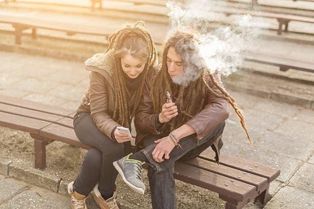 IBvape analysis IBvape explains is the vapor from e cigarettes harmful to others and what the evidence says